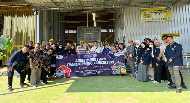 Mahasiswa Program Doktor Sains Agribisnis Field Trip di PT GGP